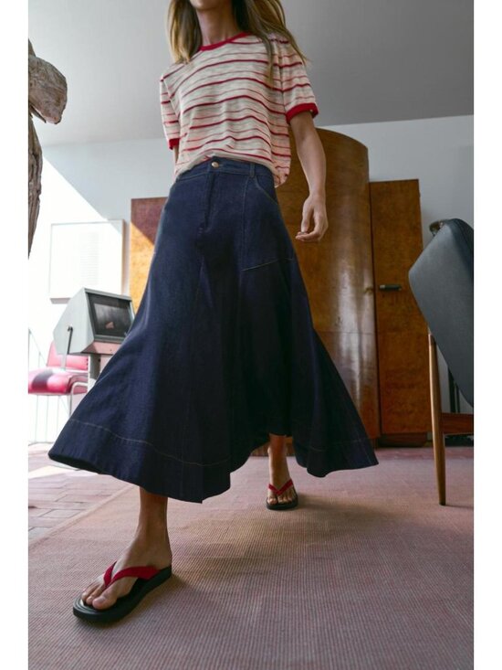 Zara Dresses & Skirts - ZARA A-LINE MIDI SKIRT